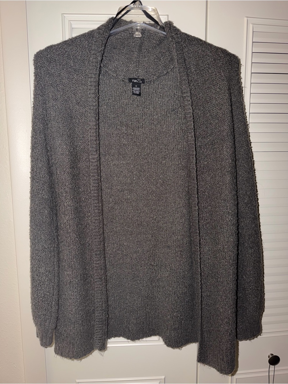 Womenās oversized cardigan